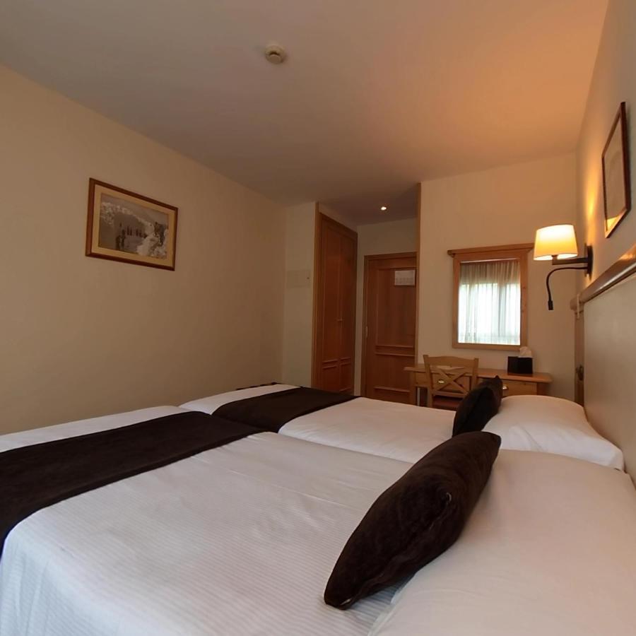 Hotel Meta Pas De La Casa Luaran gambar